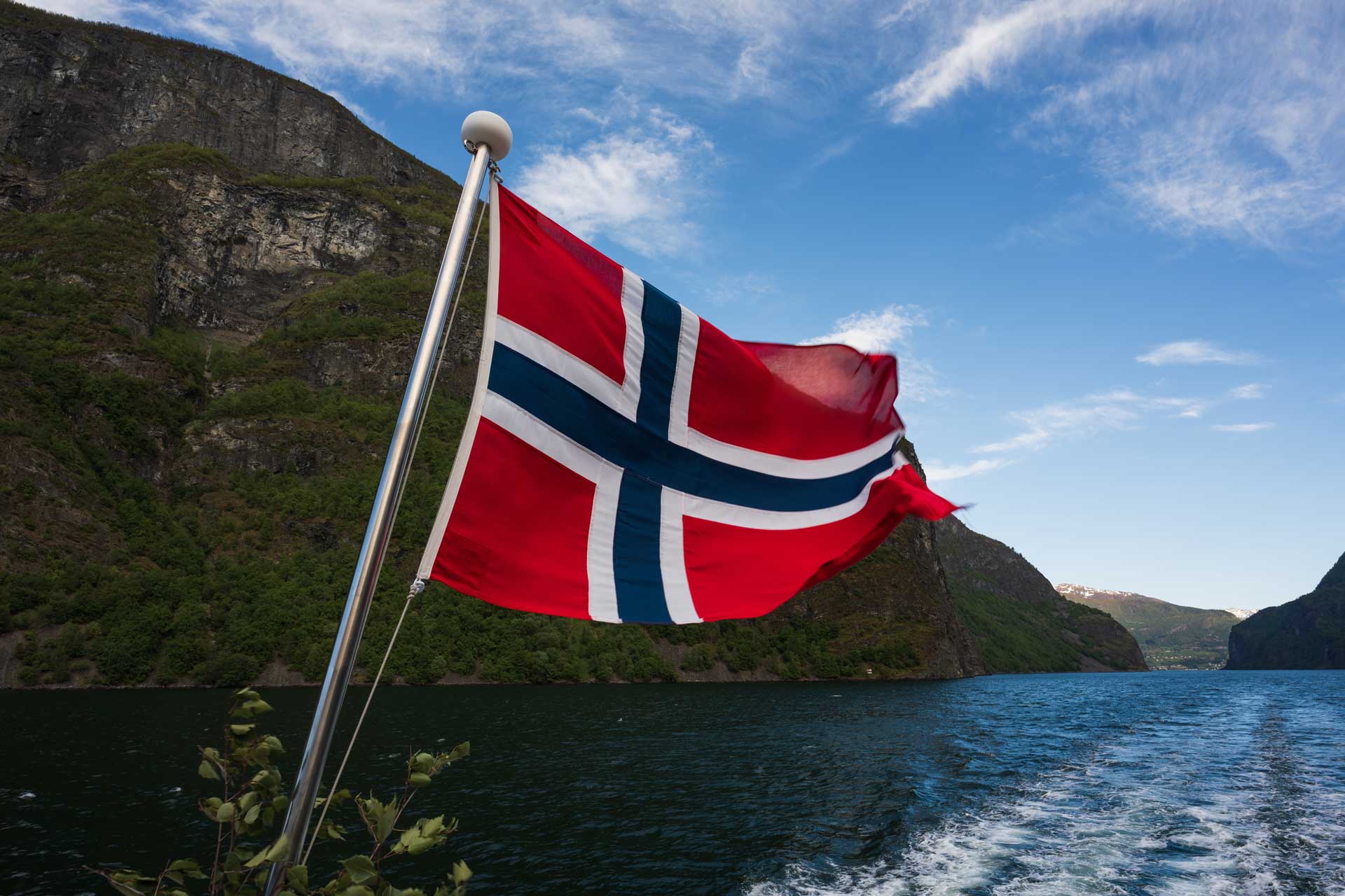 Guide to Moving to Norway: From Planning to Immigration