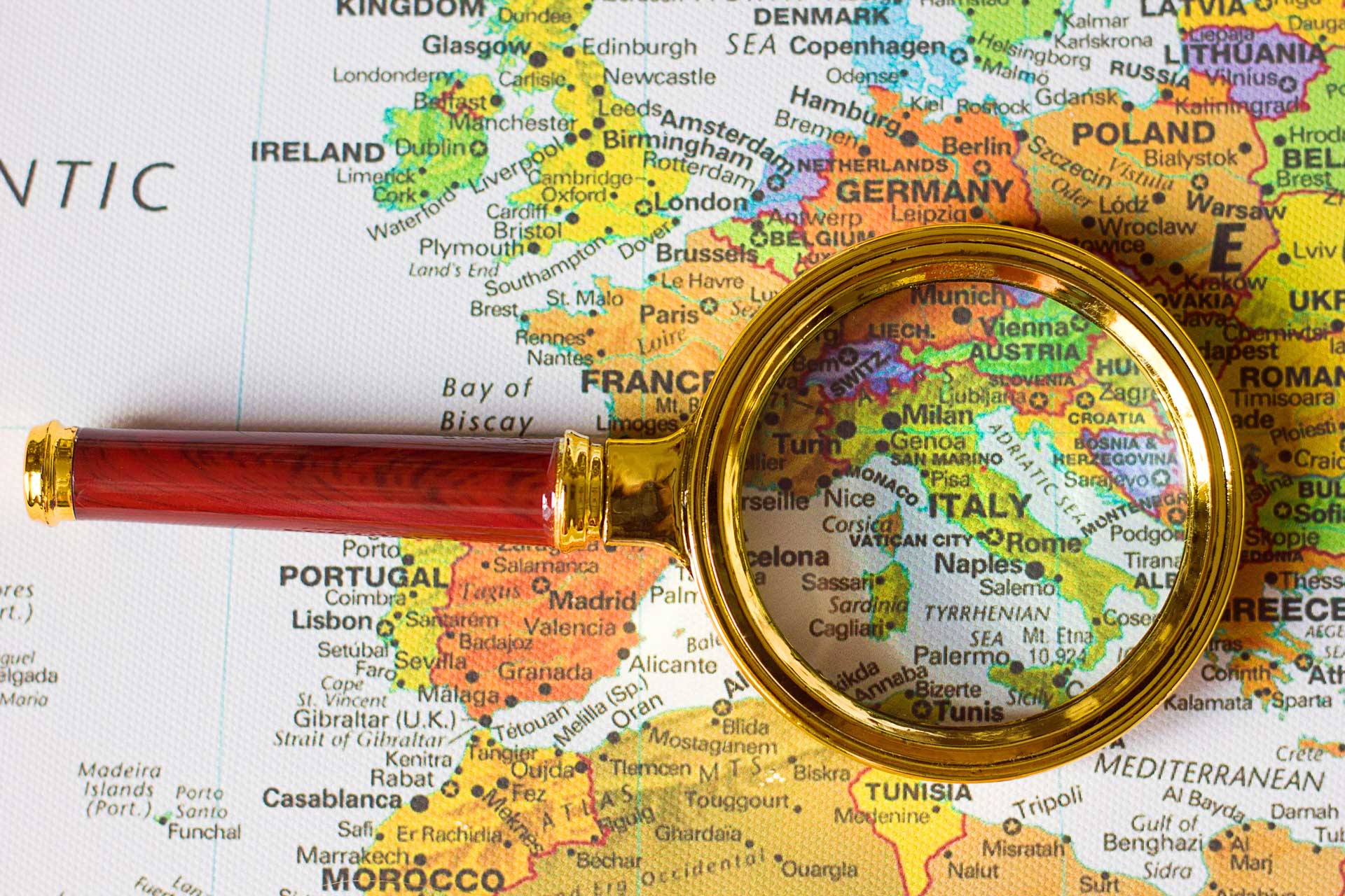 How to Become an Italian Citizen in 2026